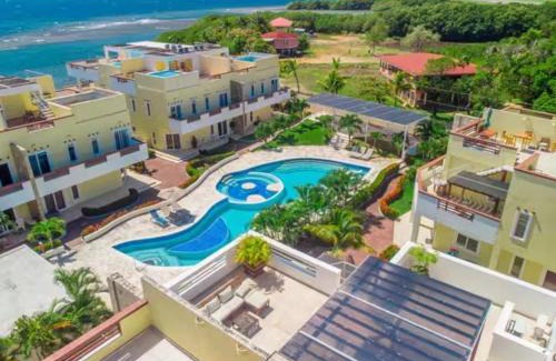 Dixon Cove Apartment | Las Palmas Beach villa 0230