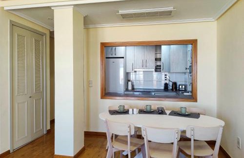San Pablo Apartment | Las Vistas del Casco by Alogest
