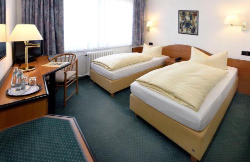 Eisenhuettenstadt Hotel | LAT Hotel & Apartmenthaus Berlin