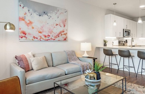 Wetmore Apartment | LaTierna 1BD 1 - One Bedroom Apartment, Sleeps 2