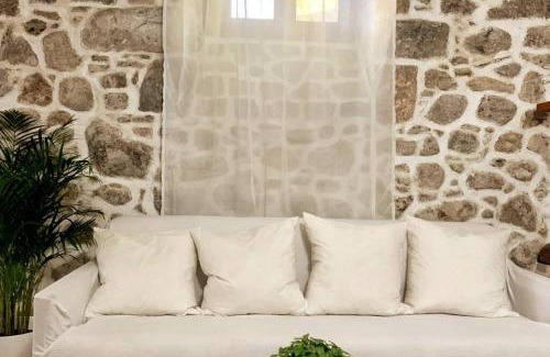 Mandraki Apartment | Lava House