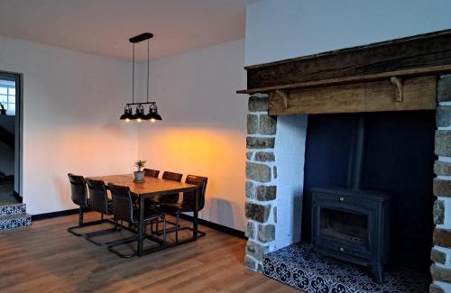 Roussines House | Lavallade 12 Holiday Home