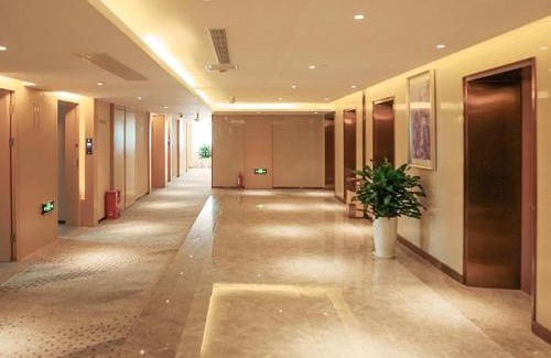 Zhongyuan District Hotel | Lavande Hotel Zhengzhou Longhai West Road Subway Station