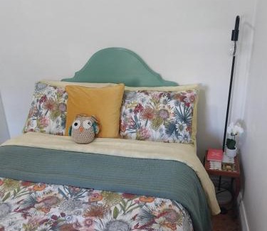 Black Hill House | Lavender Cottage - Cute, Cosy & Pet Friendly