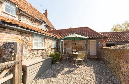 Stiffkey House | Lavender Cottage