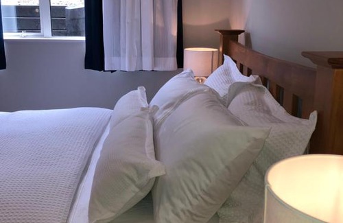 Greenhithe Apartment | Lavender Hills Excellent Apartment in Greenhithe