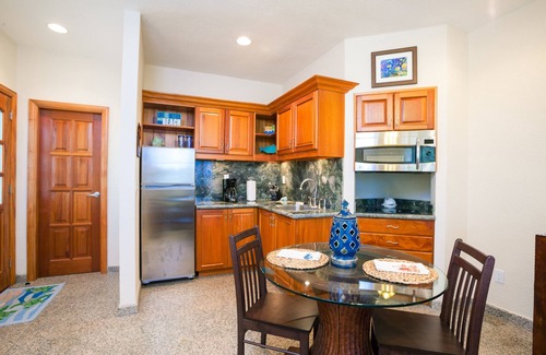 Lawson Rock Condo | Lawson Rock - Angelfish 100