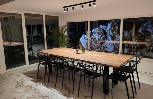 Suncuius Other | Lay House
