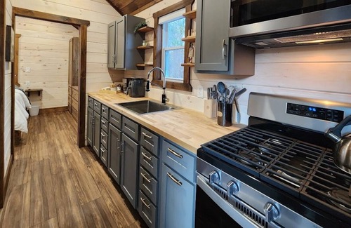 Malone Cabin | Lazy Deer - Tiny Cabin, 50 acres near Titus Ski