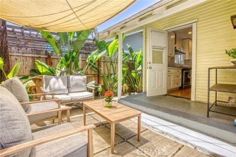 Zaferia House | LBC Paradise Bungalow