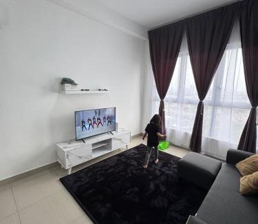 Puchong Apartment | LBS Skylake Residence - TheMalaikaHomestay