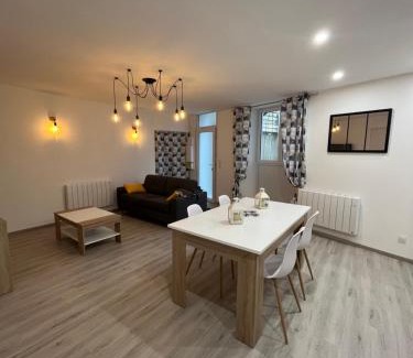 Evron Apartment | Le beauvais