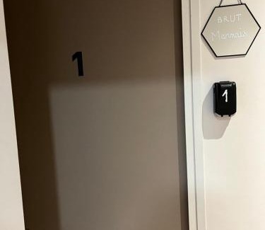 Hincmar Apartment | Le Bru t marnais