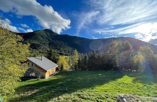 Saint-Dalmas Ski Chalet | Le Chal'étincelle