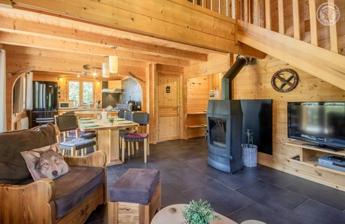 Notre-Dame-du-Pre House | LE Chalet DES Forestiers