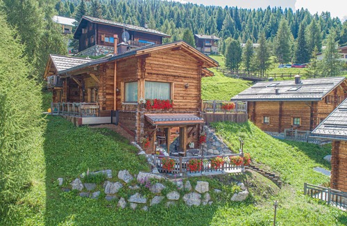 Teola Apartment | 'Le Chalet Suite' with mountain view, private terrace and Wi-Fi
