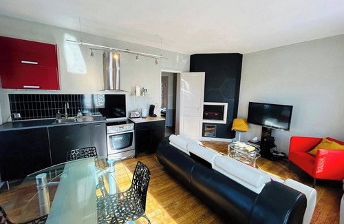 Reims Apartment | Le Charmant Salengro | Centre-ville