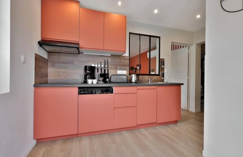 Perigueux Apartment | Le Chic & Raffiné - Terrace & Air Conditioning