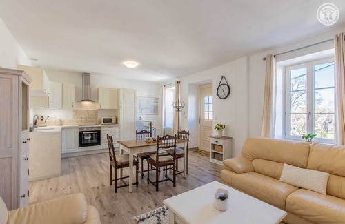 Demigny House | Le Clos de Lescargot