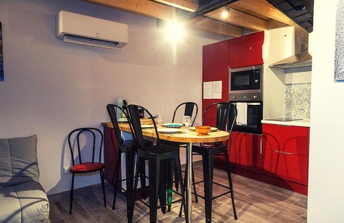 Viriat Apartment | Le clos de Tanvol 2 -parking gratuit- climatisation-terrasse
