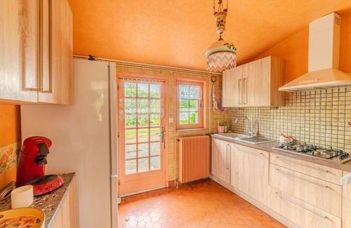 Gueugnon House | Le Clos de Villecourt - Piscine Privée