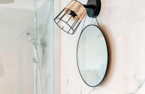 Saint-Michel-l'Observatoire House | Le constantinou