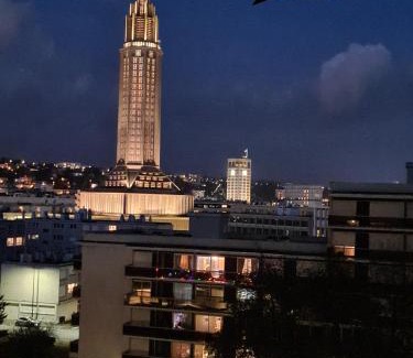 Downtown Le Havre Apartment | LE COCON DE JADE, LA MER A PERTE DE VUE