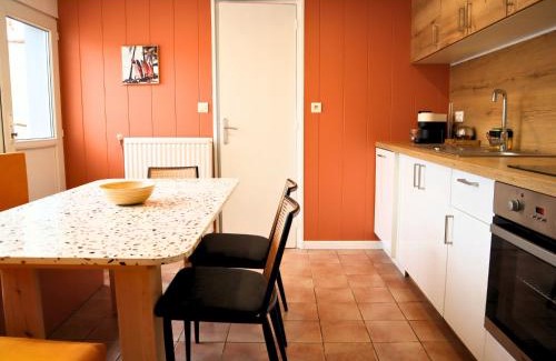 Saint-Omer Apartment | Le Cocon du Haut-Pont - Parking Gratuit, Idéal Groupe, Proche Gare