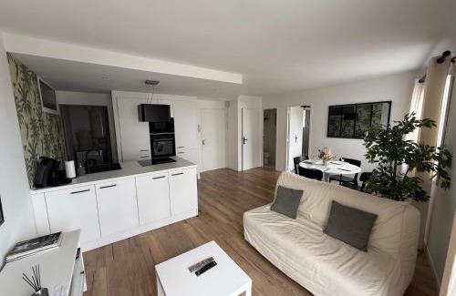 Saint-Sebastien-sur-Loire Apartment | Le Coconing Moderne Centre Saint-Sébastien-sur-Loire, proche de Nantes