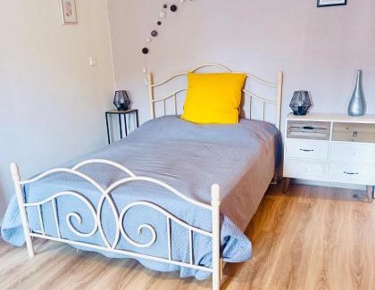 Oyonnax Apartment | Le Cosy Home