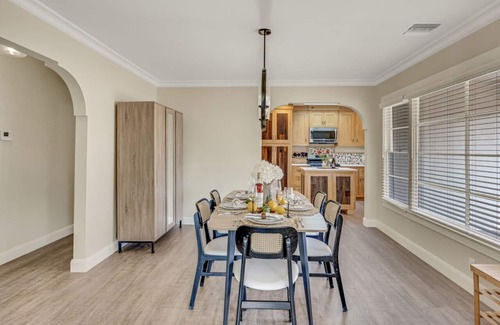 Altadena House | Le Coterie: Pasadena|UVSL Studios|Los Angeles