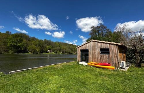Sainte-Livrade-sur-Lot Ski Chalet | Le Coucoué Lodge