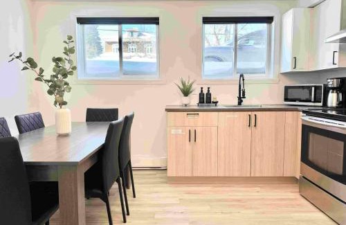Ste. Foy Apartment | Le Cozy Unit #3 2 Bedroom in Quebec