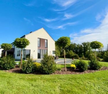 Florenville House | Le Daguet