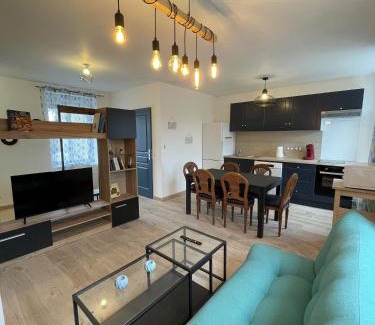 Noyen-sur-Sarthe Apartment | Le Dalhia - Campagne - 6 pers - Rêve au Mans