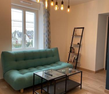 Noyen-sur-Sarthe Apartment | Le Dalhia - Campagne - 6 pers - Rêve au Mans