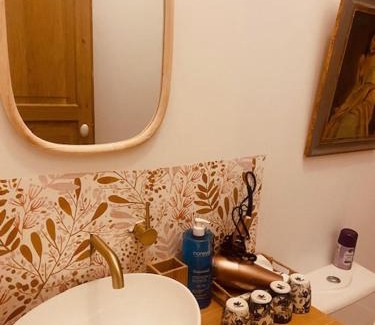 Stigny Bed & Breakfast | Le domaine aux herbes folles