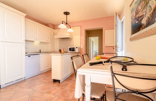 Saumane-de-Vaucluse House | Le Domaine de Provence Country Club