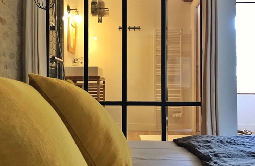 Le Fresne-Camilly Bed & Breakfast | Le Domaine de L'hostellerie