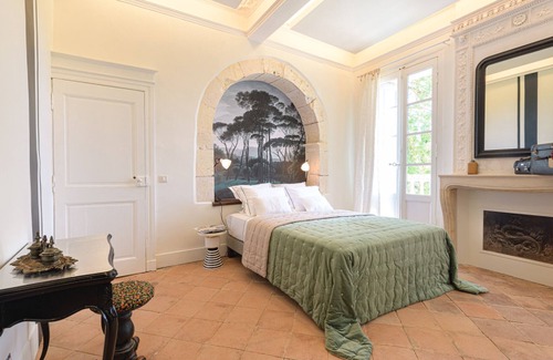 Bernac House | Le Domaine de la Monestarié Charm, elegance and scents of Tuscany