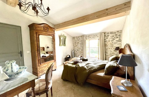 Servies-en-Val House | Le Domaine de La Tuilerie - Gîte de Charme en Bord de Rivière Avec Piscine