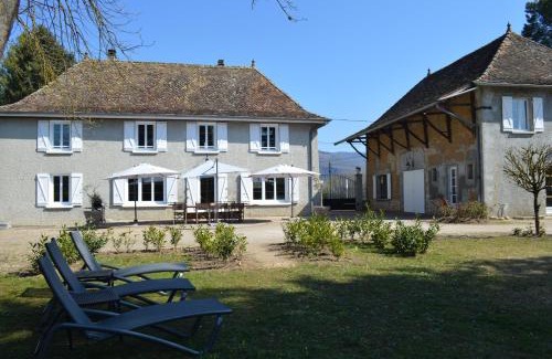 Les Avenieres Bed & Breakfast | le domaine du chaffard