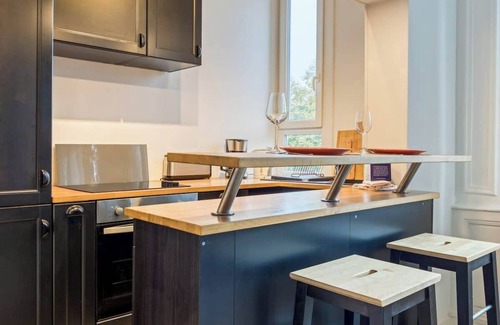 Coteaux Ouest Apartment | Le Flaubert appartement et parking en centre ville