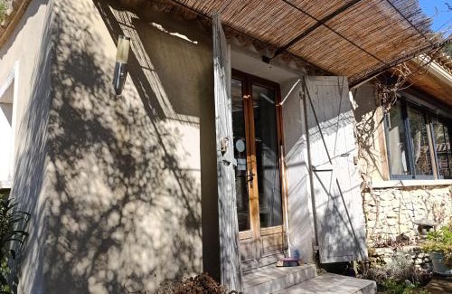 Le Barroux House | le frangipanier