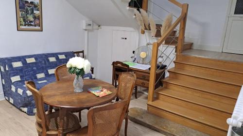 Beaumont-de-Lomagne House | Le Gîte de la Halle