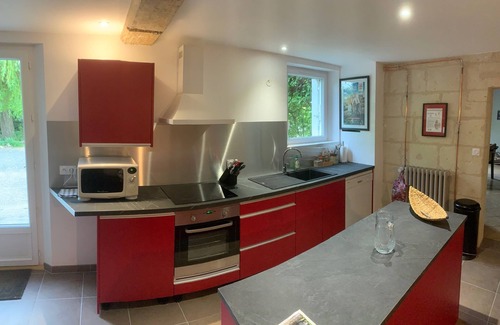 Allonnes House | Le gîte de Russé, Country house between vineyard and Loire