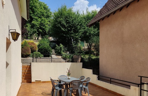 Pontarlier Apartment | LE GÎTE A KIKI - 5 people near downtown PONTARLIER with large terrace