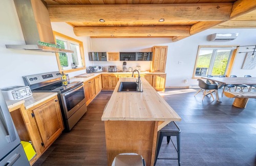 Saint-Philemon House | Le Goathouse | Spa et Ski | Chalet en montagne