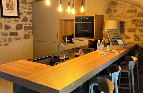 Guebwiller House | Le Grand Petit Prince I Le Papillon I Private Jacuzzi