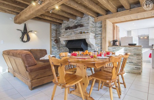 Traize House | LE Haras DE Botozel - Traize